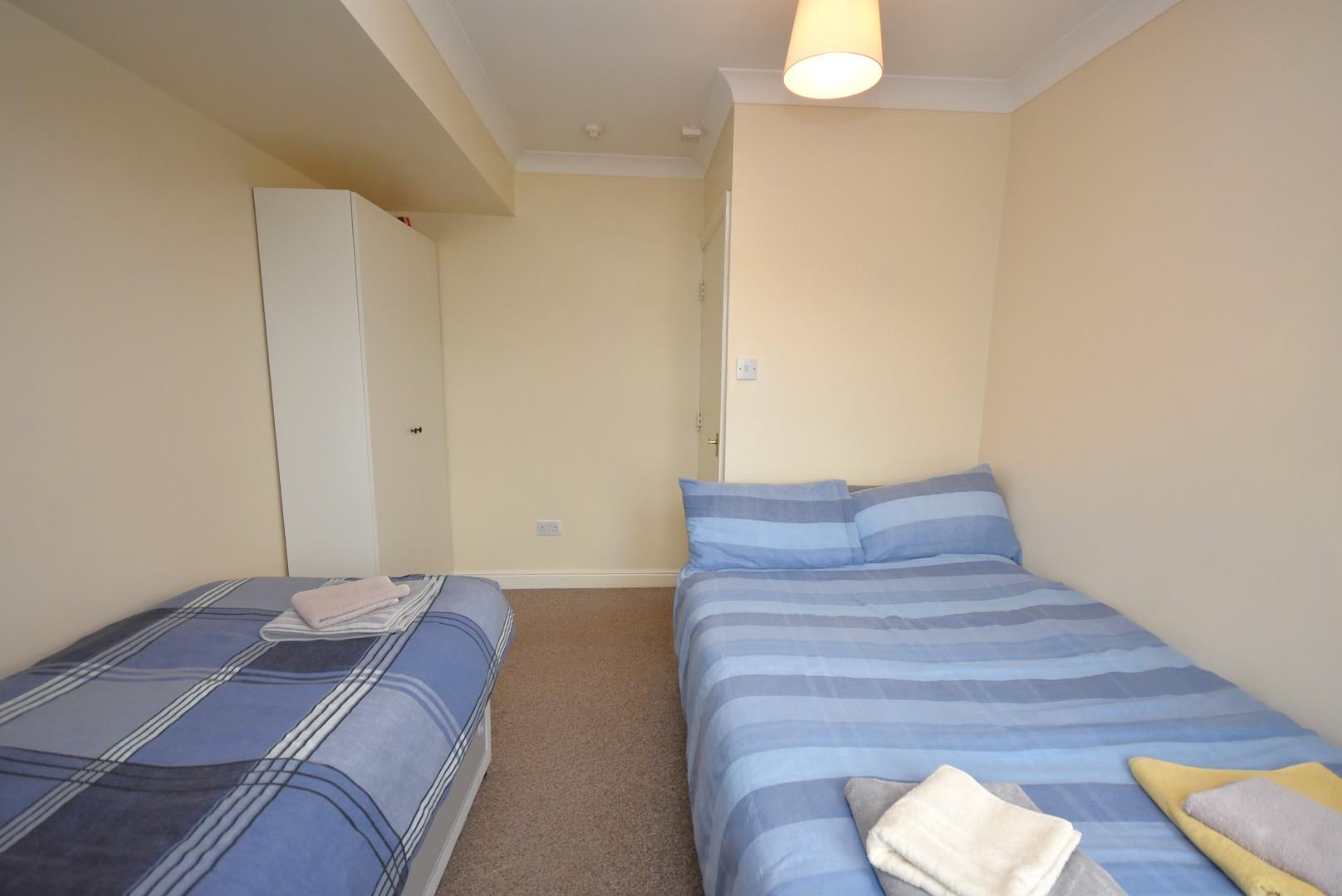 First Floor Apartment (Rear), 13, Victoria Road, Penarth, Vale of Glamorgan CF64 3EG